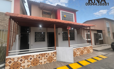 Casa en venta Durán City Urb. Bromelia - 2 plantas