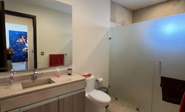 Casa en venta de 4 recámaras en El molino Condominio 15