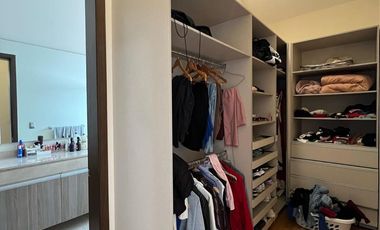 Casa en venta de 4 recámaras en El molino Condominio 15