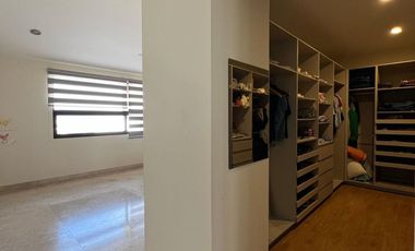 Casa en venta de 4 recámaras en El molino Condominio 15