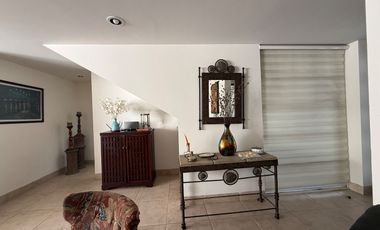 Casa modelo grande en venta en Danubio Azul zona norte