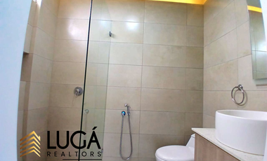 Casa nueva semi amoblada en renta en urbanización privada con piscina, Av. Circunvalación Manta, Ecuador