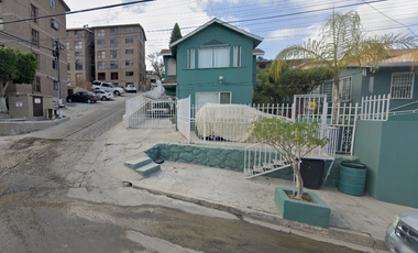 REMATE BANCARIO en Tijuana - Casa en Col. Madero Sur ¡50% Menos Precio Comercial!