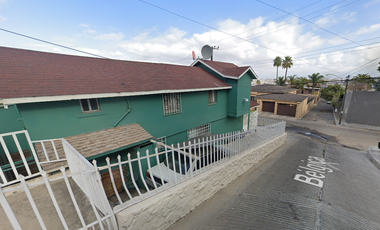 REMATE BANCARIO en Tijuana - Casa en Col. Madero Sur ¡50% Menos Precio Comercial!