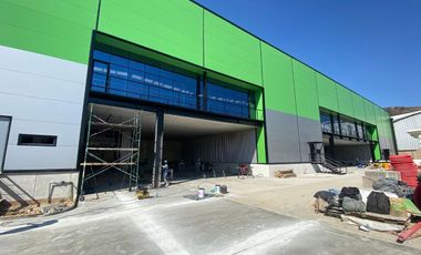 🏭 NUEVA NAVE INDUSTRIAL AAA EN BARRIENTOS – DESDE 2,200 M² HASTA 7,400 M² | IDEAL PARA LOGÍSTICA Y ÚLTIMA MILLA (DISPONIBILIDAD INMEDIATA)