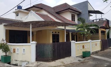 Rumah 2 lantai di Dukuh Zambrud Bekasi Timur