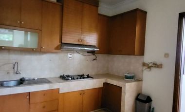 Rumah Furnish 2 Lantai Siap Huni di Taman Giri Loka BSD Dekat Tol