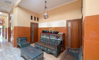 LIMASAN MODERN COCOK UNTUK HOMESTAY, DEKAT STADION SULTAN AGUNG