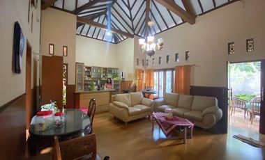 LIMASAN MODERN COCOK UNTUK HOMESTAY, DEKAT STADION SULTAN AGUNG