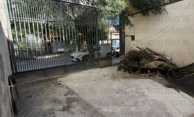 Terreno en venta en Zona Sur con fácil acceso a Garza Sada, Constitución, Morones Prieto, a 2.8 km del TEC de Mty