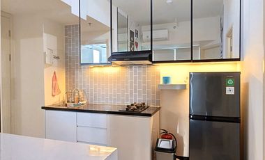 JUAL/ SEWA APARTEMEN 2 BR FURNIS* AMOR EASTCOAST MANSION