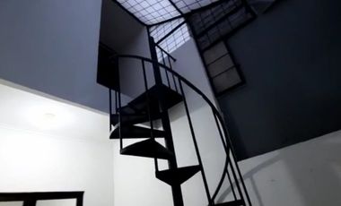 Rumah Sejuk Dan Asri di Sebrang SD Lazuardi, Cinere, Depok.