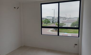 Casa de venta en la Urbanización La Joya, 4 dormitorios, 131 m2.