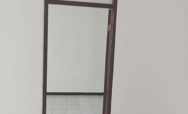 Disewakan Rumah di Jl. Manggis X, Pondok Tjandra Indah, dekat club house