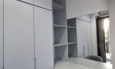 Disewa Cepat Rumah Furnish Bagus 2 Lantai Uk 6x10 Hoek Pik 2 Milenial