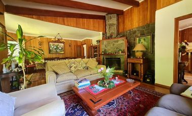 PROPIEDAD DE CASI UNA HECTAREA SECTOR ANGACHILLA