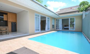 Vila Mewah Tropis Minimalis Dekat Pantai Nusa Dua