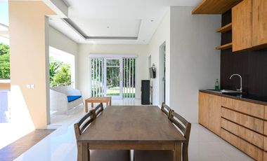 Vila Mewah Tropis Minimalis Dekat Pantai Nusa Dua