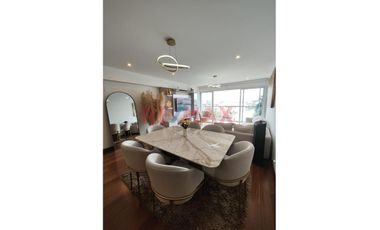 Departamento Casi Nuevo En Velasco Astete – Surco | 110 M² | 2 Cocheras Paralelas + Depósito