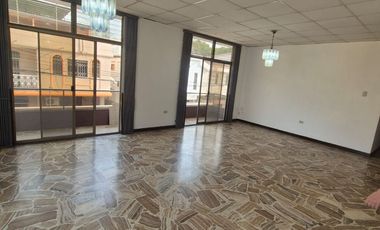 Departamento en Alquiler en la Alborada, 5 Habitaciones, 3 Baños, Parqueo, Balcón, Seguridad, Norte de Guayaquil.