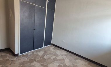 Departamento en Alquiler en la Alborada, 5 Habitaciones, 3 Baños, Parqueo, Balcón, Seguridad, Norte de Guayaquil.