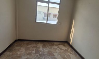 Departamento en Alquiler en la Alborada, 5 Habitaciones, 3 Baños, Parqueo, Balcón, Seguridad, Norte de Guayaquil.