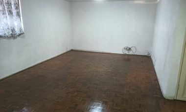 Departamento Colonia del Carmen Coyoacán en primer piso de 114 metros cuadrados.