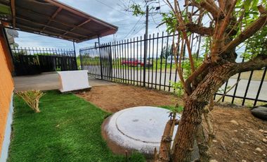 SE ARRIENDA CASA EN PITRFQUÉN, NOVENA REGIÓN  3D/1E/1B