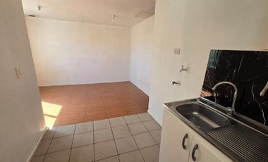 SE ARRIENDA CASA EN PITRFQUÉN, NOVENA REGIÓN  3D/1E/1B