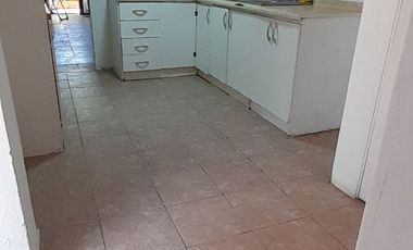 CASA 3D,2B,PATIO ----DEPTO 3D,1B, GRAN TERRAZA