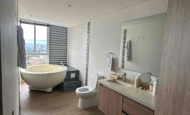 penthouse en alamos 240m2