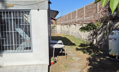 CASA DE DOS PISOS EN CALLE ESMERALDA COMUNA DE TALAGANTE