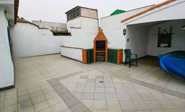 ¡ENCUENTRA EL HOGAR PERFECTO PARA TU FAMILIA EN SURCO! 🌳