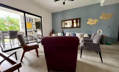 SE VENDE CASA EN RESIDENCIAL VILLA MAGNA CANCUN