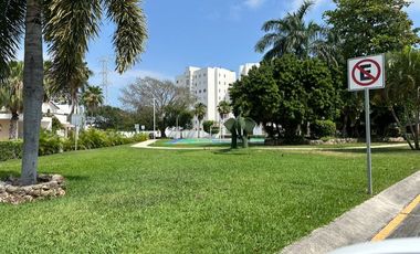 SE VENDE CASA EN RESIDENCIAL VILLA MAGNA CANCUN