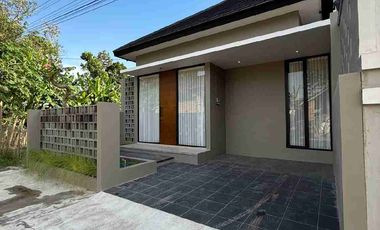 rumah full furnish siap huni, dekat RSI at-turots, dekat pasar godean