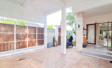 Homey and Luxury House in Canggu, Badung, Bali