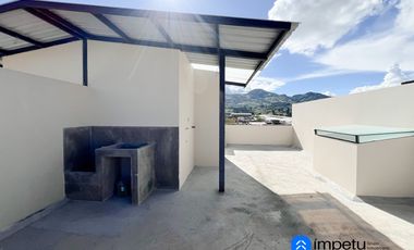 En venta casa en sector la dolorosa cerca de la Iglesia de Obrapia y a pocos minutos del centro de Loja