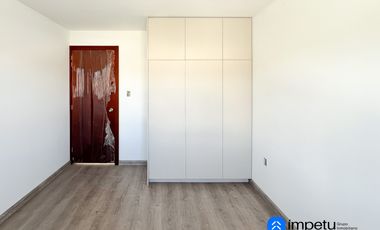 En venta casa en sector la dolorosa cerca de la Iglesia de Obrapia y a pocos minutos del centro de Loja