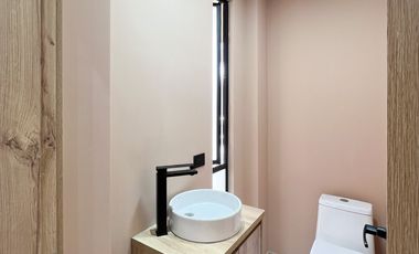 En venta casa en sector época a pocos minutos del centro de Loja
