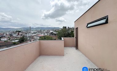 En venta casa en sector época a pocos minutos del centro de Loja