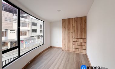 En venta casa esquinera sector Juan José Castillo al sur de la ciudad de Loja