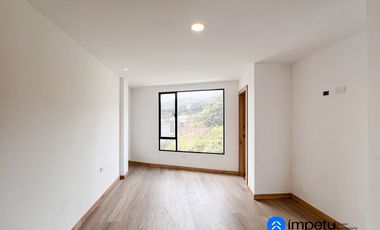 En venta casa esquinera sector Juan José Castillo al sur de la ciudad de Loja