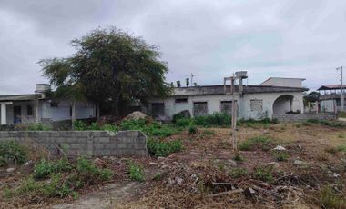 En Venta Terreno Esquinero cerca la vía Ballenita Chulluype Santa Elena