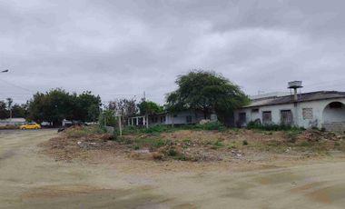 En Venta Terreno Esquinero cerca la vía Ballenita Chulluype Santa Elena