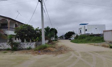 En Venta Terreno Esquinero cerca la vía Ballenita Chulluype Santa Elena