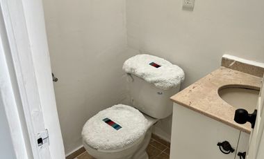 CASA BONITA en TECAMAC, VILLA DEL REAL, ALGECIRAS 49, ESTADO DE MÉXICO.