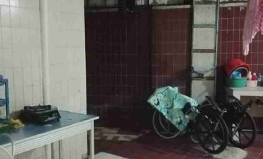 SEWA /JUAL RUMAH PUSAT KOTA CUMA 75 JUTA/TAHUN Jl.TAMAN ARJUNA