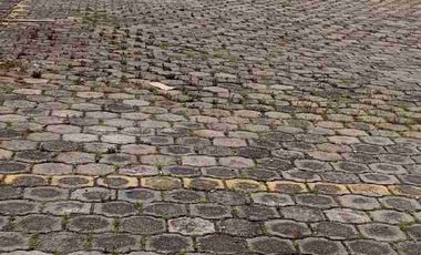 VENTA AMPLIAS BODEGAS COMO UNIDADES INDUSTRIALES COMERCIALES, DE 3726⁸ MTRS. APTOXIMADOS, APTOS PARA LOCALES COMERCIALES TOTALMENTE GRANDES, PRECIO OFERTA VALOR DE VENTA. $ 980.000 MUY NEGOCIABLES.