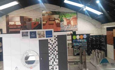 VENTA AMPLIAS BODEGAS COMO UNIDADES INDUSTRIALES COMERCIALES, DE 3726⁸ MTRS. APTOXIMADOS, APTOS PARA LOCALES COMERCIALES TOTALMENTE GRANDES, PRECIO OFERTA VALOR DE VENTA. $ 980.000 MUY NEGOCIABLES.